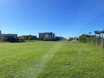 LOTE EN VENTA EN TERRALAGOS A LA LAGUNA