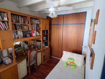VENTA TRIPLEX 4 AMBIENTES SAAVEDRA COCHERA