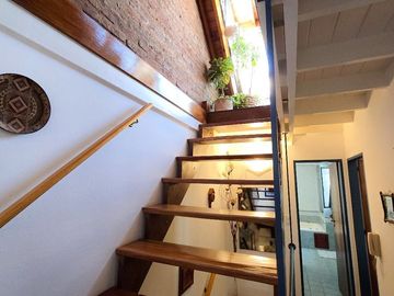 VENTA TRIPLEX 4 AMBIENTES SAAVEDRA COCHERA
