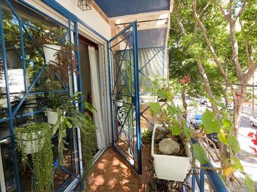 VENTA TRIPLEX 4 AMBIENTES SAAVEDRA COCHERA