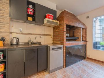 Venta casa 5 amb Liniers Jardin Cochera Estrenar