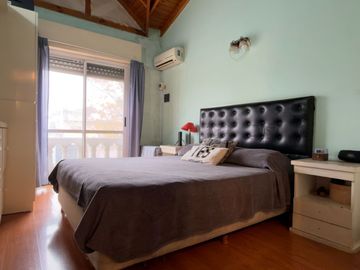 Venta Dúplex 3 Ambientes C/cochera-Patio-M Castro