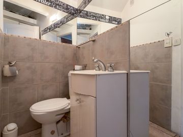 Venta Dúplex 3 Ambientes C/cochera-Patio-M Castro