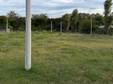 Venta Terreno Barrio Benteveo 304,88m2 Loma Verde