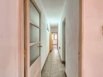 VENDO CASA 3 DORM. C/PILETA Bº CRISOL