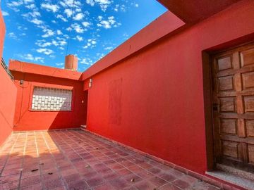 VENDO CASA 3 DORM. C/PILETA Bº CRISOL