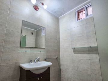 VENDO CASA 3 DORM. C/PILETA Bº CRISOL
