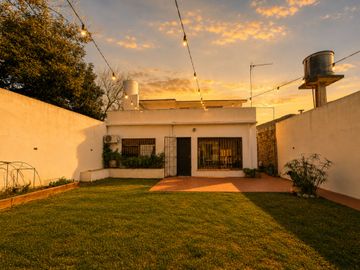 Casa 4 habitaciones con jardin