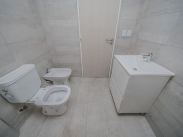 ALQUILER DPTO 4 AMB A ESTRENAR PREMIUM - COCHERA