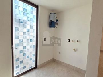 Casa de una planta en renta en Amberes Residencial | Mantenimiento incluido