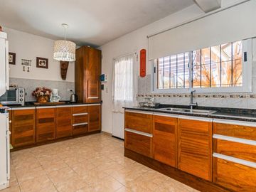Casa Quinta Rucanelo N 3015