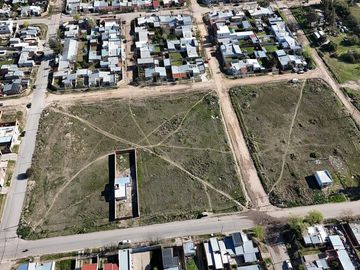OORTUNIDAD VENTA DE LOTE GUIRALDES Y SIXTO LASPIUR