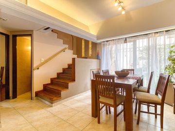 Venta 4 Amb con cochera S/ Exp. en FLORES NORTE