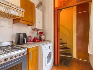 Venta 4 Amb con cochera S/ Exp. en FLORES NORTE