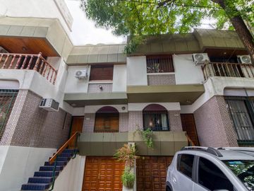 Venta 4 Amb con cochera S/ Exp. en FLORES NORTE