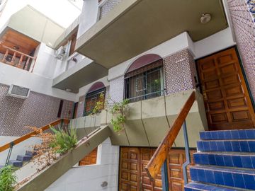 Venta 4 Amb con cochera S/ Exp. en FLORES NORTE