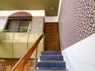 Venta 4 Amb con cochera S/ Exp. en FLORES NORTE