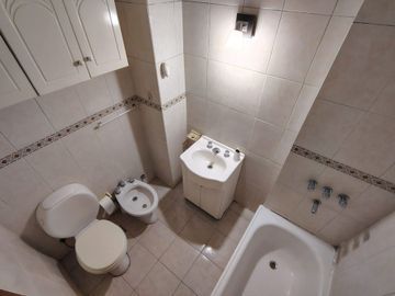 VENTA Departamento 3 ambientes Semipiso Colegiales