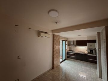 DEPARTAMENTO VENTA FLORES 4 AMBIENTES COCHERA DEP