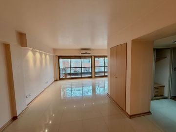 DEPARTAMENTO VENTA FLORES 4 AMBIENTES COCHERA DEP