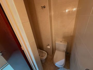 DEPARTAMENTO VENTA FLORES 4 AMBIENTES COCHERA DEP