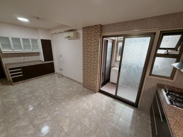 DEPARTAMENTO VENTA FLORES 4 AMBIENTES COCHERA DEP