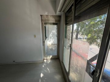 DEPARTAMENTO 3 AMBIENTES VENTA FLORIDA BALCON