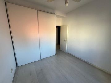 DEPARTAMENTO 3 AMBIENTES VENTA FLORIDA BALCON