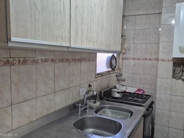 VENTA DEPARTAMENTO TRES AMBIENTES EN BOEDO
