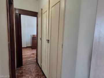 VENTA DEPARTAMENTO TRES AMBIENTES EN BOEDO