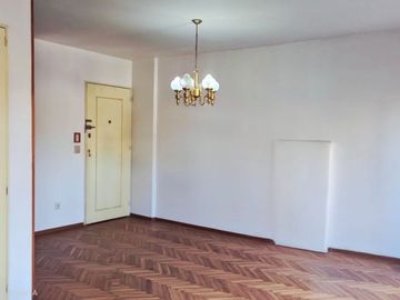 VENTA DEPARTAMENTO TRES AMBIENTES EN BOEDO
