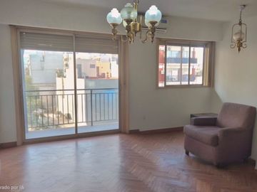 VENTA DEPARTAMENTO TRES AMBIENTES EN BOEDO
