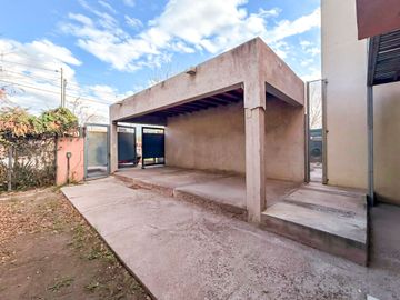 CASA 3 HABITACIONES CON QUINCHO ESPEJO SAN MARTIN