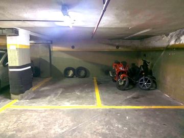 VENTA COCHERA DOBLE PORTÓN AUTOMATICO BELGRANO