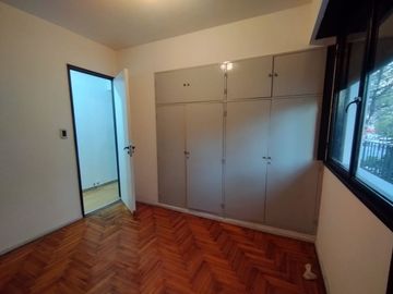 ALQUILER DEPARTAMENTO 3 AMBIENTES CON PATIO