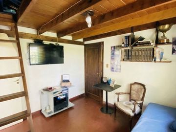 CASA 4 AMBIENTES EN  BARRIO UNO APTO CREDITO