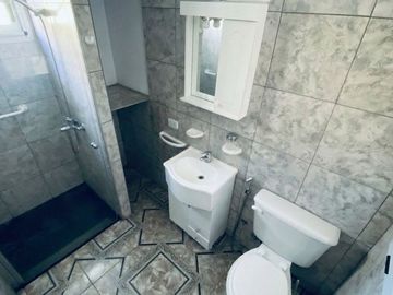 CASA 4 AMBIENTES EN  BARRIO UNO APTO CREDITO
