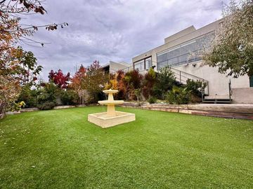 Casa en venta  en LO BARNECHEA