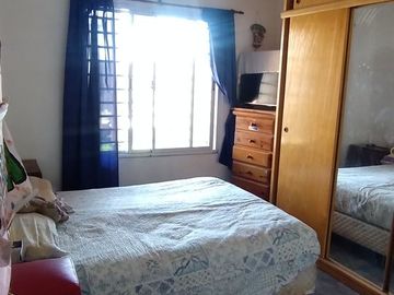Venta PH 3 Ambientes en Moron con Patio y Cochera
