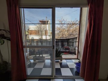 Venta 2 Dptos. cochera Vicente López 265 m2