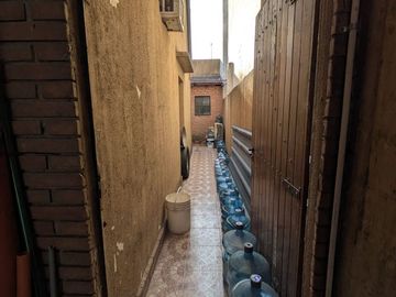 Venta 2 Dptos. cochera Vicente López 265 m2