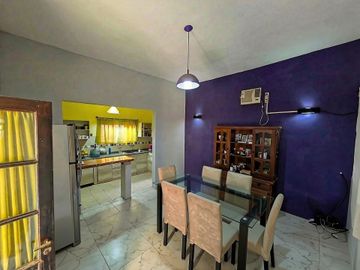 Venta 2 Dptos. cochera Vicente López 265 m2