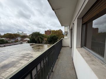 DEPARTAMENTO 3 AMBIENTES VENTA EN LOMAS DE ZAMORA