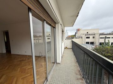 DEPARTAMENTO 3 AMBIENTES VENTA EN LOMAS DE ZAMORA