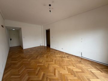 DEPARTAMENTO 3 AMBIENTES VENTA EN LOMAS DE ZAMORA