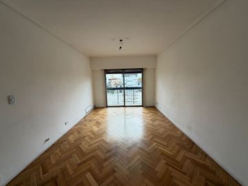 DEPARTAMENTO 3 AMBIENTES VENTA EN LOMAS DE ZAMORA