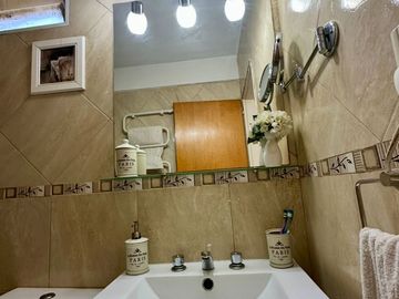 VENTA TRIPLEX 4 AMBIENTES APTO CREDITO- OLIVOS