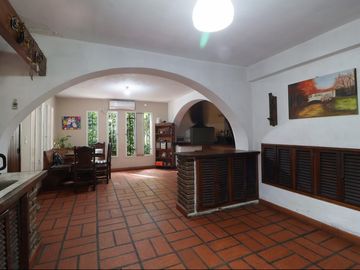 VENTA CASA QUINTA 1200 M2, PABLO NOGUES