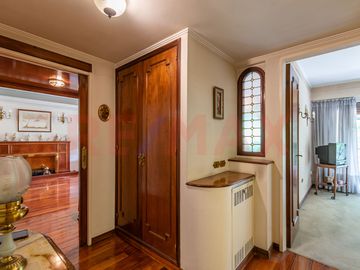 Venta 2 deptos 3 y 2 amb Pza Misericordia, Flores