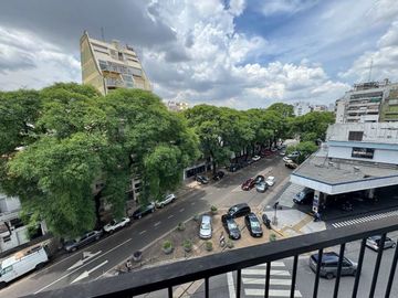 VENTA 2 AMBIENTES CON BALCON CORRIDO VILLA CRESPO
